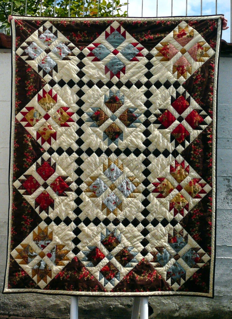 Dancing Bear Paw Quilt Bear Paw Quilt Bear Quilts Miniature Quilts