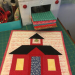 Lori Holts Schoolhouse Block Tutorial Is On Her Blog Bee In My Bonnet