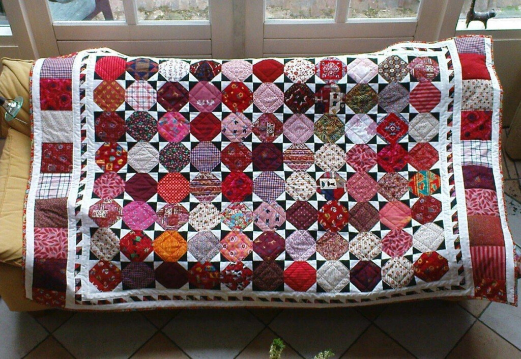 Photo Of Snowball Quilt By Soksia Flickr Block Quilting Designs 