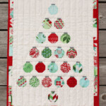 Simple Blocks Form A Charming Christmas Tree Quilting Digest