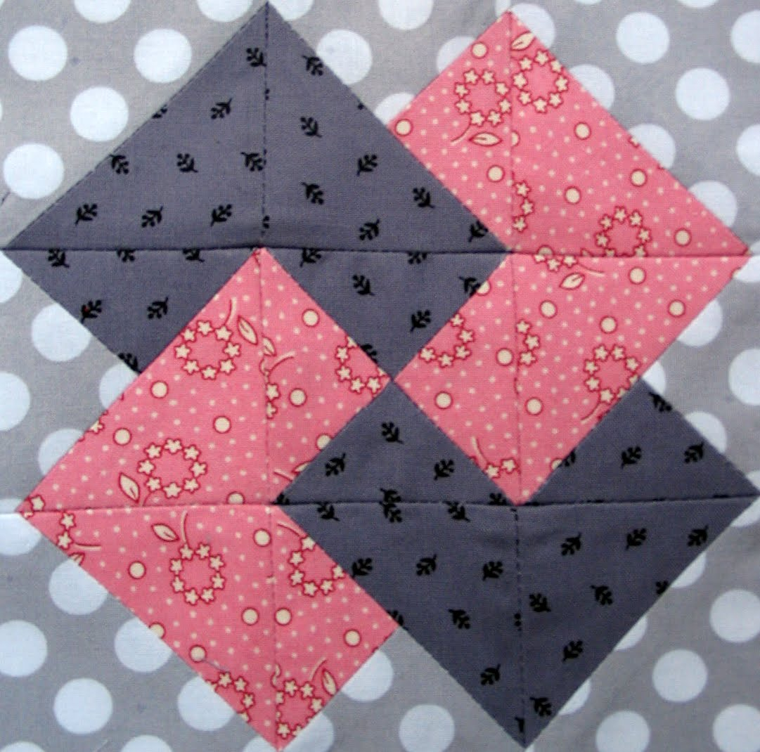 Starwood Quilter Card Trick Quilt Block