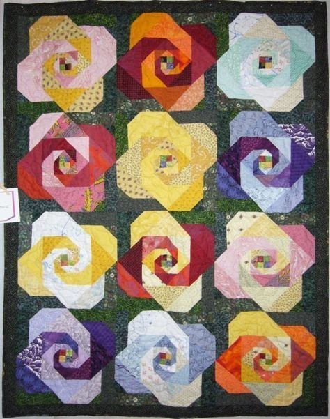 Snail s Trail Quilt Block By Roxie Quilts Flower Quilts Crazy Quilts